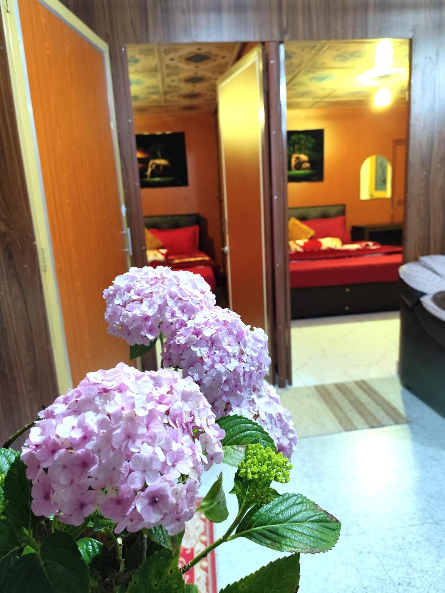 Townside Lodge Нувара-Елія Екстер'єр фото